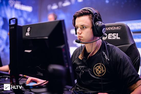 DOTA2 TI14 第三日精彩回顾 XG Tidebound 携手晋级八强